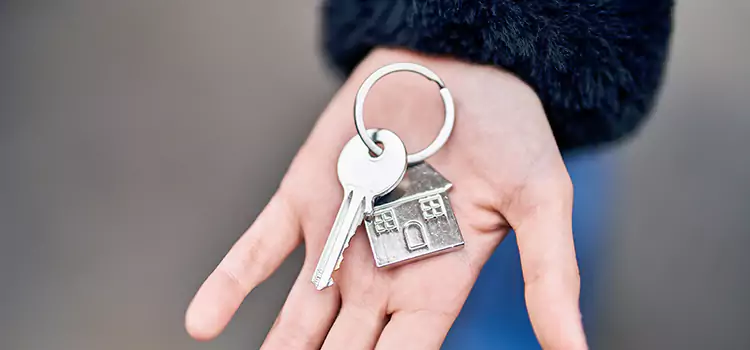 Trusted Broken Key Extraction Everett